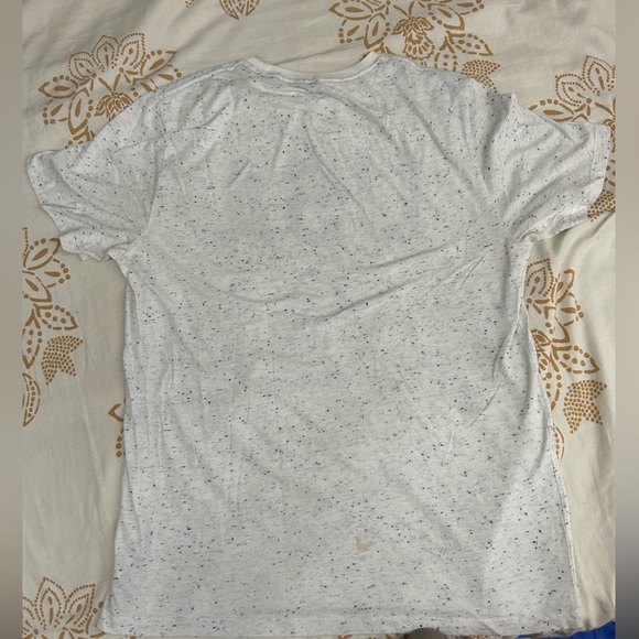 Old Navy USA White Large Shirt - Picture 2 of 6